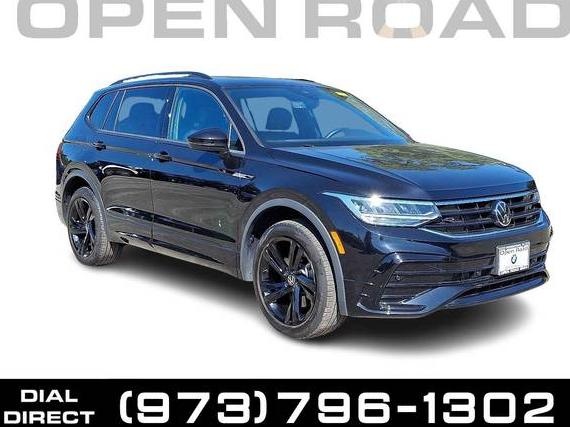 VOLKSWAGEN TIGUAN 4MOTION 2023 3VV8B7AX0PM004169 image